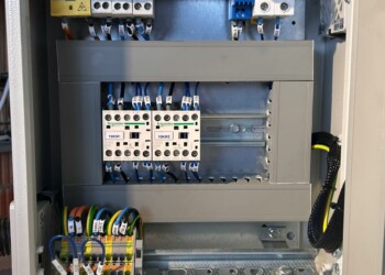 COFFRET ELEC INDUSTRIEL INTERIEUR
